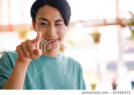 一個男人 85568331