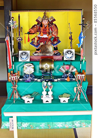 在角田市民俗博物館展出的頭盔Hinadan 85568550