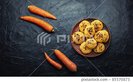 Vegan carrot cookies Vegan carrot cookies 85570873