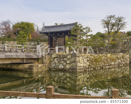 兵庫縣姬路城大手門/櫻門橋/姬路城，兵庫縣，日本 85571300