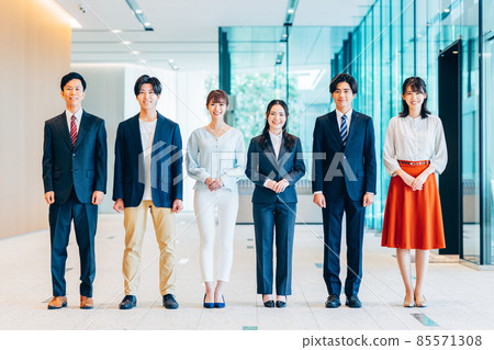 Office young staff shooting cooperation "LINK FOREST" 85571308