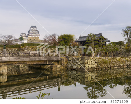 Hyogo Prefecture Himeji Castle Sakuramonbashi / Otemon / Himeji Castle, Hyogo, Japan 85571309