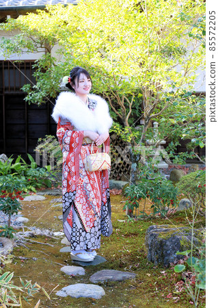在日本外景拍攝的furisode外景地拍攝成人前日本女人 85572205