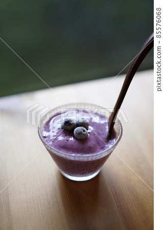 藍莓酸奶 藍莓酸奶 85576068