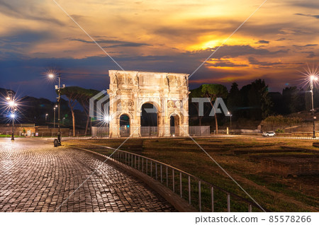 The Triumphal Arch of Constantine in twilight, Rome, Italy The Triumphal Arch of Constantine in twilight, Rome, Italy 85578266