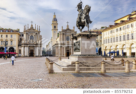 Main view of Piazza San Carlo and twin churches, Turin, Italy Main view of Piazza San Carlo and twin churches, Turin, Italy 85579252