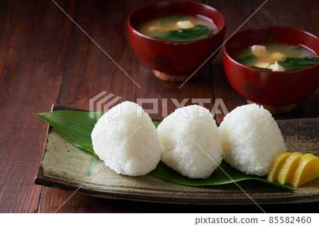 White rice balls and miso soup 85582460