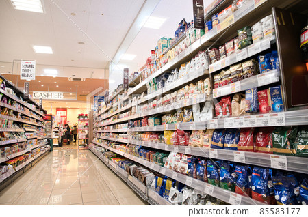 [Osaka] December ・ Supermarket shopping 85583177