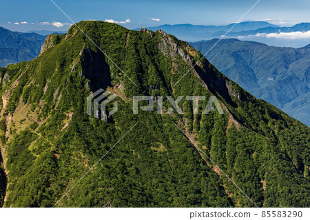 Amidadake and Enayama distant view from Yatsugatake mountain range / Yokodake Amidadake and Enayama distant view from Yatsugatake mountain range / Yokodake 85583290