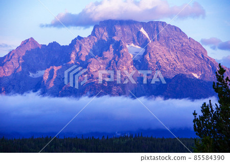 Grand Teton National Park Mt. Moran sunrise Grand Teton National Park Mt. Moran sunrise 85584390