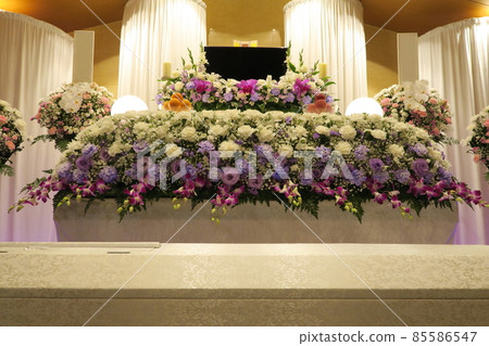 Fashionable flower altar 85586547