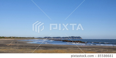 Morning Pacific 85586681