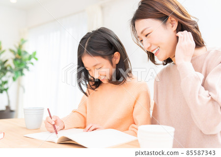 Studying parent and child 85587343