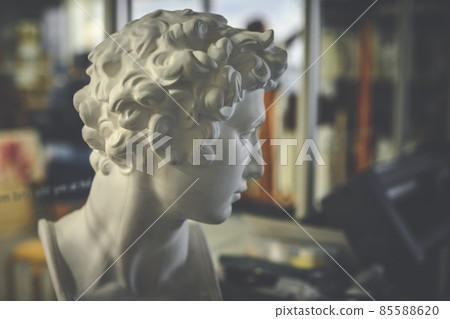 Plaster figure 85588620