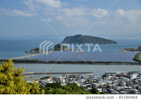 View of the mouth of the Arita River and Okinoshima from the Arida Mikan Kaido 85590468