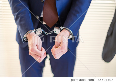 被捕商人 85594502