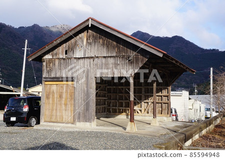 Tsuyama City, Okayama Prefecture JR Imbi Line Mimasaka-Takio Station Freight Shed No. 1 (Recommended Industrial Heritage) Tsuyama City, Okayama Prefecture JR Imbi Line Mimasaka-Takio Station Freight Shed No. 1 (Recommended Industrial Heritage) 85594948