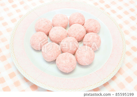 Strawberry Boule de Neige 85595199