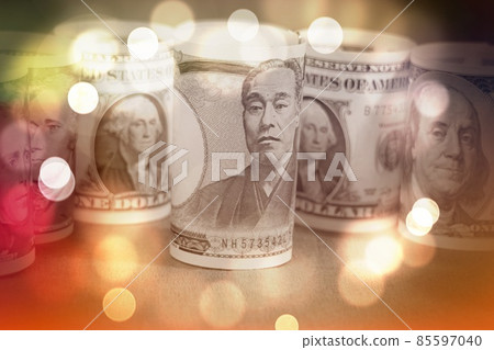 10,000 yen bill and dollar bill 85597040