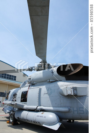 Integrated multipurpose shipboard helicopter (MH-60R Seahawk) 85598588