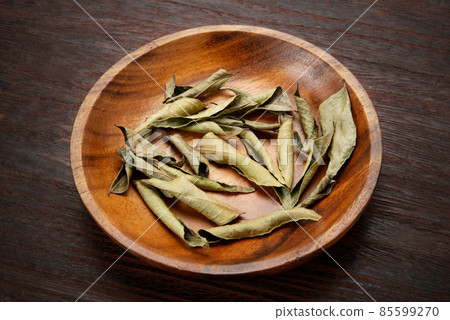 Dry curry leaf Dry curry leaf 85599270