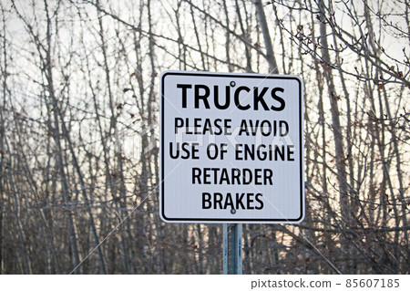 Trucks Avoid Retard Brakes Sign 85607185