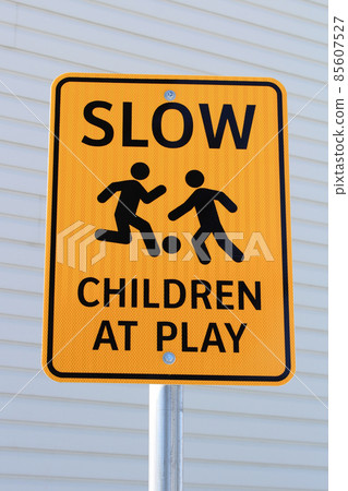 Slow Children at Play Sign in Housing Complex Slow Children at Play Sign in Housing Complex 85607527