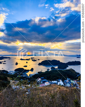 石岳展望台的夜景 85608897