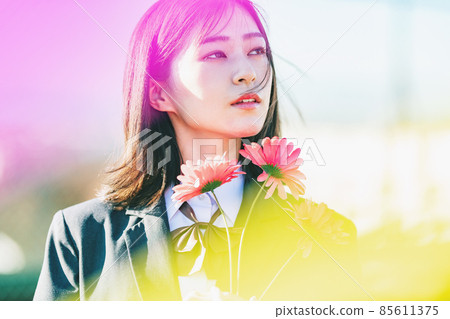 Portrait of an ennui high school girl Portrait of an ennui high school girl 85611375