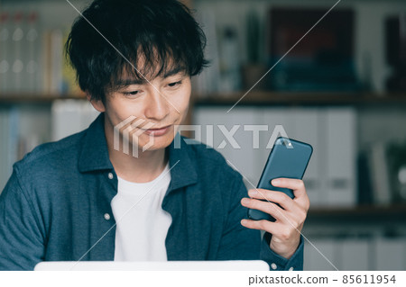 做研究的人 85611954