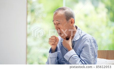 Senior man coughing Senior man coughing 85612053