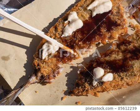 A large crispy fried chicken topped with pork cutlet sauce and mayonnaise. In Tateyama, Chiba. 85612239