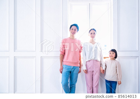 Family unity image cut 85614013
