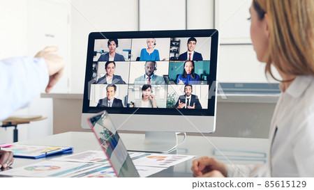 People who participate in video conferences Global business 85615129