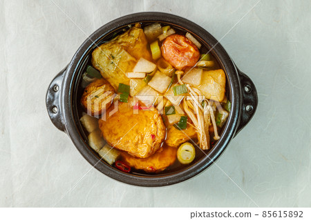 Korean food spicy fish cake soup served in a black pot Korean food spicy fish cake soup served in a black pot 85615892