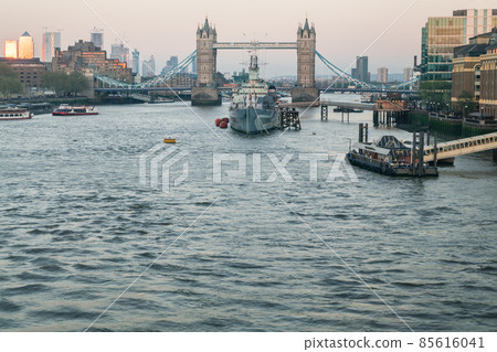 HMS Belfast is a Town-class light cruiser that was built for the Royal Navy. 85616041