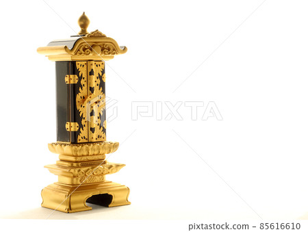 6個帶有祖傳法名的牌位 85616610