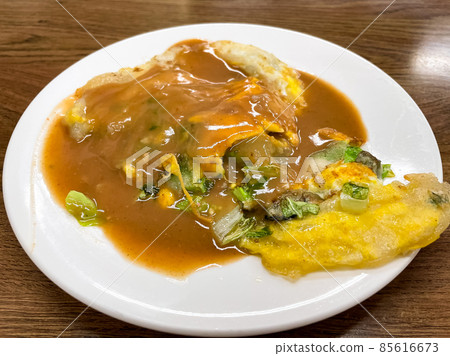 Taiwanese Street Food : Oyster Omelet Taiwanese Street Food : Oyster Omelet 85616673