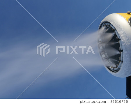 Close-up video of Snow cannon jets 85616756