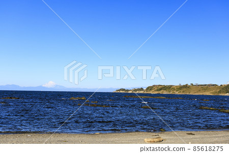 Winter of Wadanahama in Yokosuka City and Miura City, Kanagawa Prefecture, on the Shonan Miura Peninsula Winter of Wadanahama in Yokosuka City and Miura City, Kanagawa Prefecture, on the Shonan Miura Peninsula 85618275