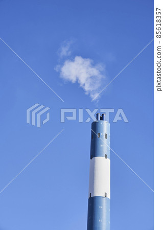 Smoke from the chimney 85618357