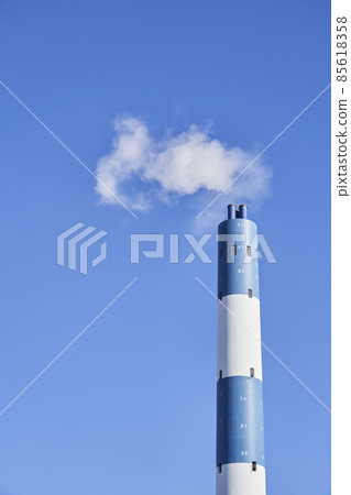 Smoke from the chimney 85618358