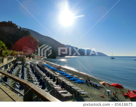 Panorama of Monterosso al Mare Beach, in summer season 85618675