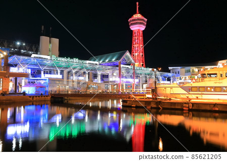 [Fukuoka] Night view of Bayside Place Hakata 85621205