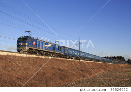 臥舖特快北斗星（藍色：EF510拖車） 85624922