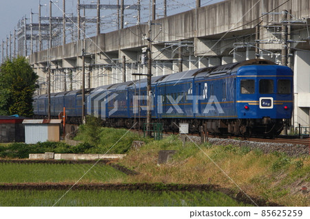 Sleeper limited express Hokutosei: 24 series passenger car Sleeper limited express Hokutosei: 24 series passenger car 85625259