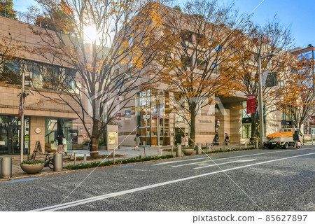 Cityscape of Minato-ku, Tokyo Roppongi Keyakizaka Dori 85627897