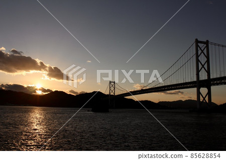 從向島看到的日落 從向島看到的日落 85628854