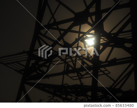 The sun over the tower 85633480