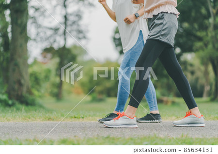 Running friends 85634131